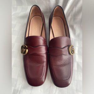 Gucci GG Womens Leather Loafers in Vintage Bordeaux. Size 38.5 (8.5 US)